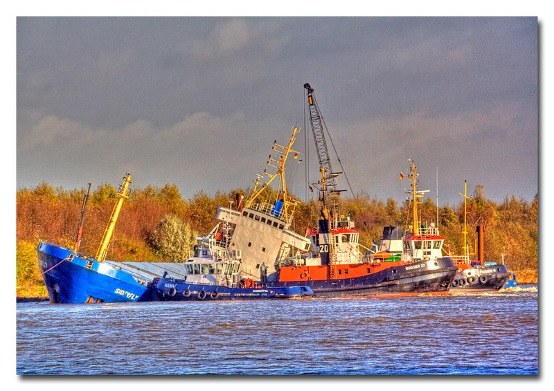 MIMG_6796IV_7IV_8IV_tonemapped_01_800