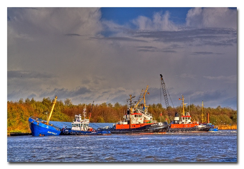 MIMG_6853IV_4IV_5IV_tonemapped_01_800