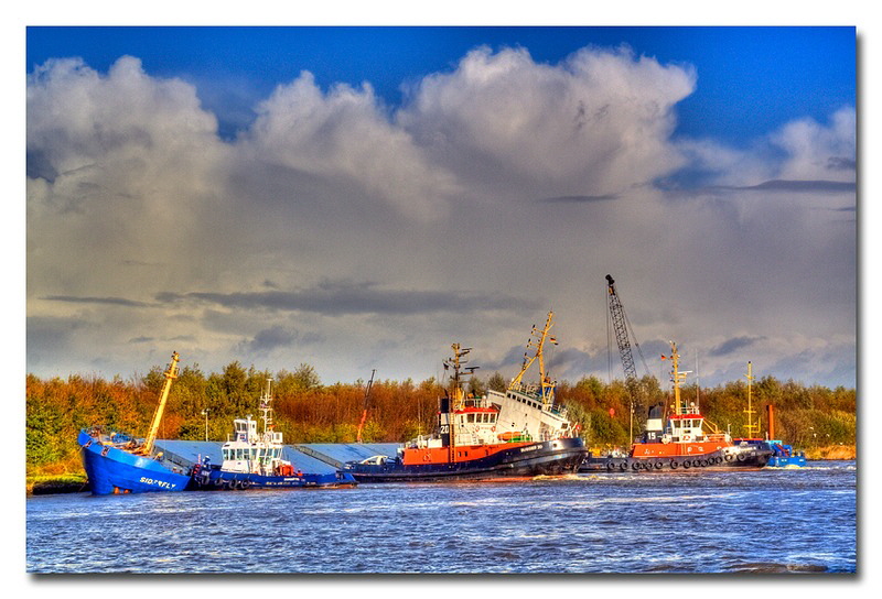 MIMG_6859IV_60IV_61IV_tonemapped_01_800