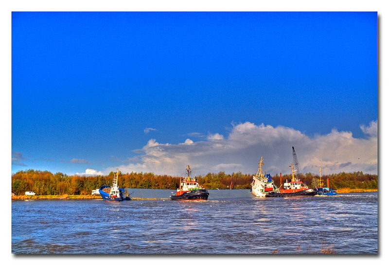 MIMG_6877IV_8IV_9IV_tonemapped_01_800
